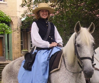  Vivandiere Aleksandra Moss